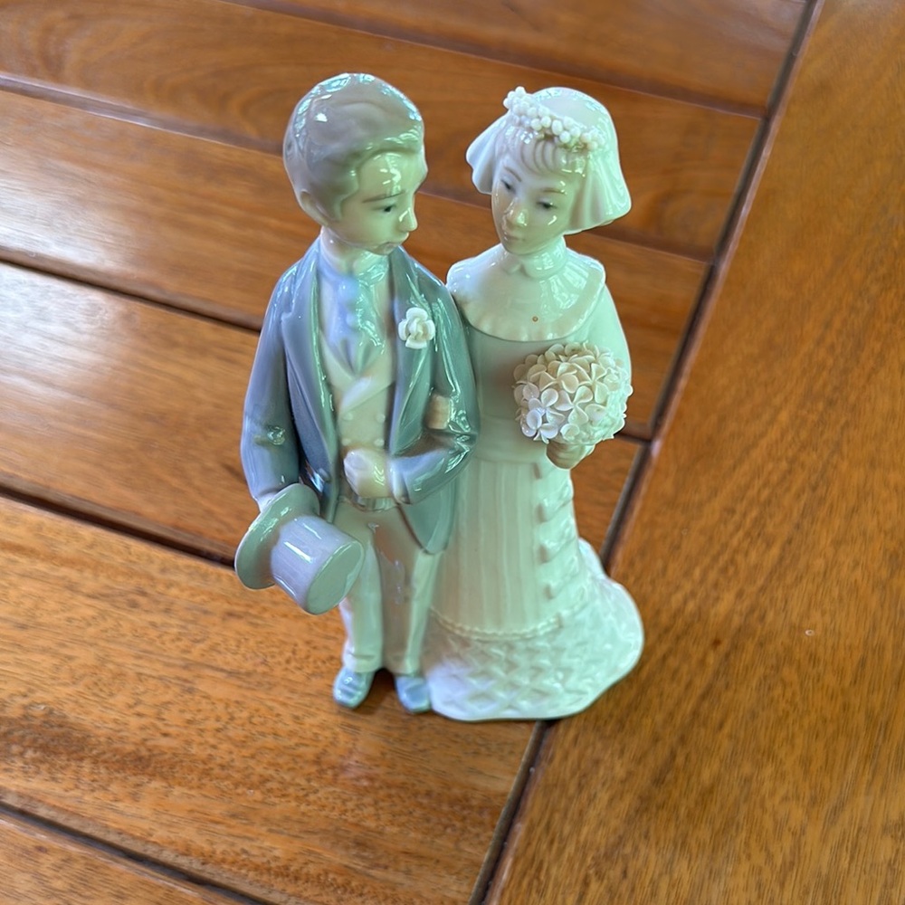 Lladro Elegant Blue and Cream Cake Toppers